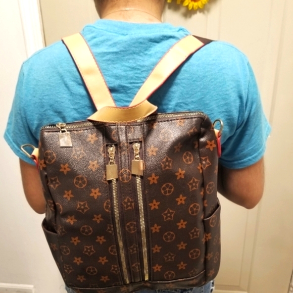 Cute BACKPACK/ SHOULDER BAG - Picture 6 of 8